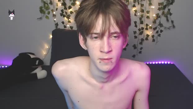 kaislutx 26-10-2025 video kissing