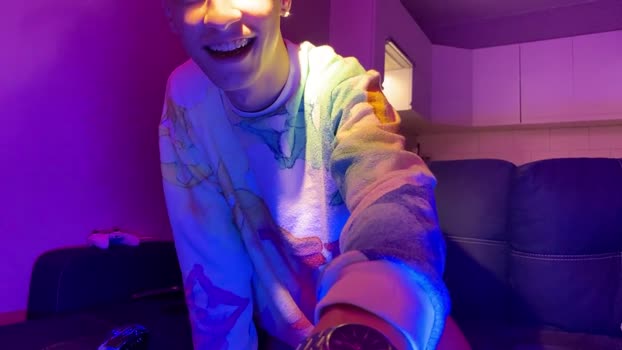 andytwinkkk 27-10-2025 video fingers