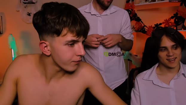 travis_wolf_ 27-10-2025 video suck