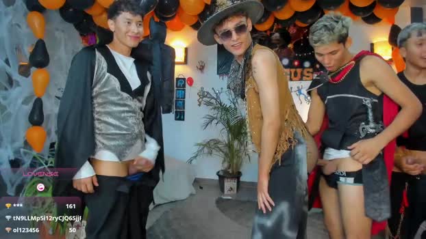 playhardsex 31-10-2025 video kissing