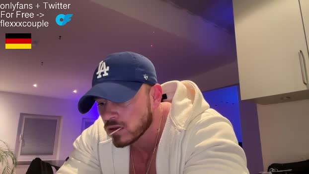 flexxxcouple 31-10-2025 video strip