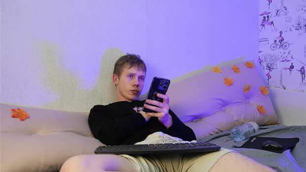 twelveeek 03-11-2025 video Topless