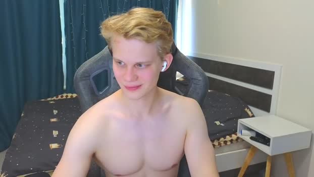 meow_mickey 04-11-2025 video show