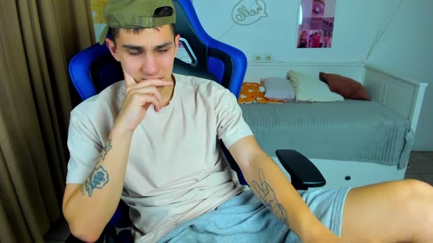 frank_mooree 05-11-2025 video fuckface