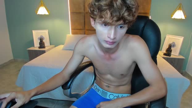 nicolasferrer18 05-11-2025 video big