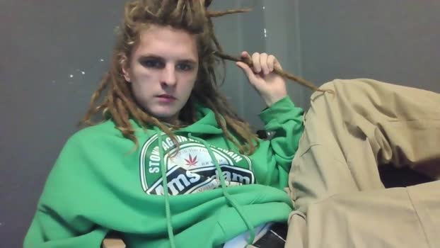 asphalt_surfer 05-11-2025 video kissing