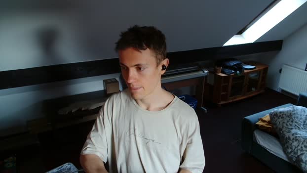 tomtimon11 06-11-2025 video kiss