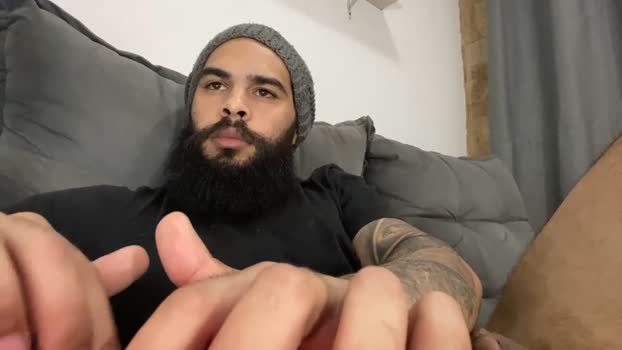 beardmax 08-11-2025 video lick