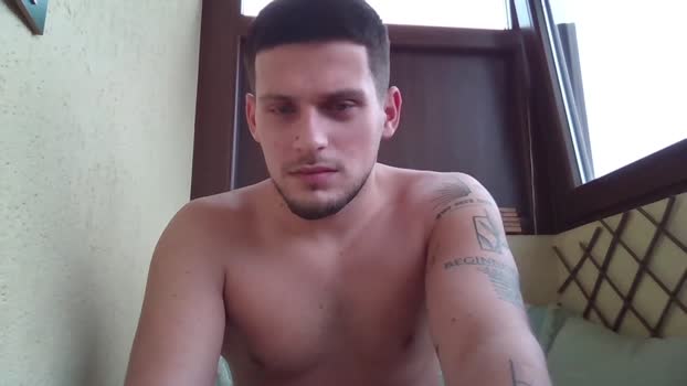 roberto_twink1 10-11-2025 video Pretty