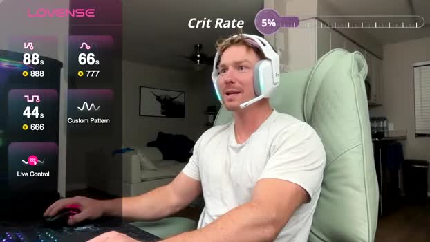 bigmcr1 12-11-2025 video Topless