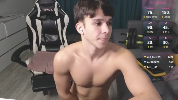 james_friends 12-11-2025 video amateur