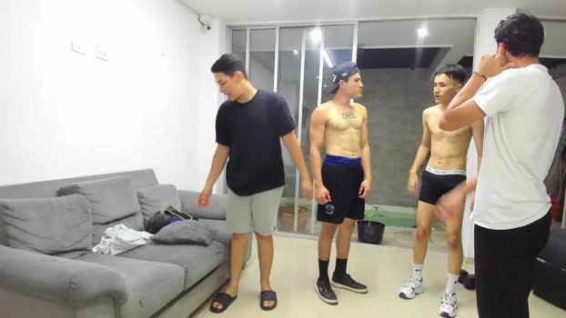 hot_sexmature 13-11-2025 video bicurious