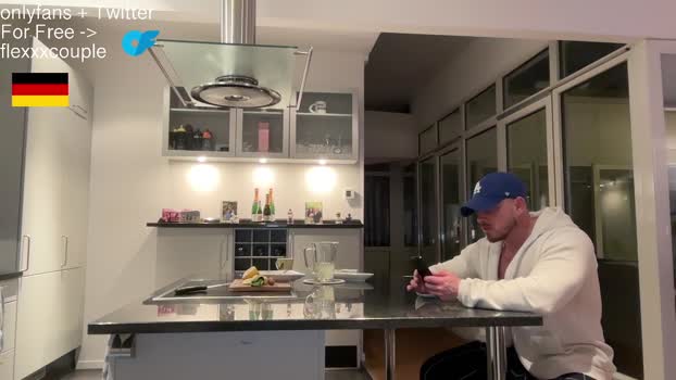 flexxxcouple 14-11-2025 video big