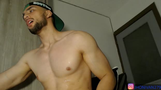 ivanhot279 15-11-2025 video jerking