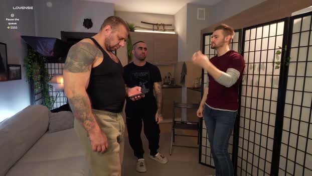 enjohnny 15-11-2025 video striptease