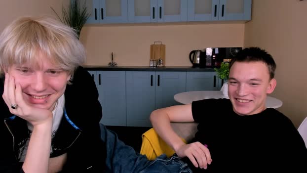 kevinm1lky 17-11-2025 video bicurious