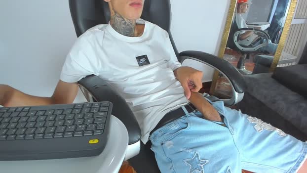 darwin_ggh 19-11-2025 video bj-dildo