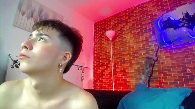 michael_twinkk 18-11-2025 video suckcock