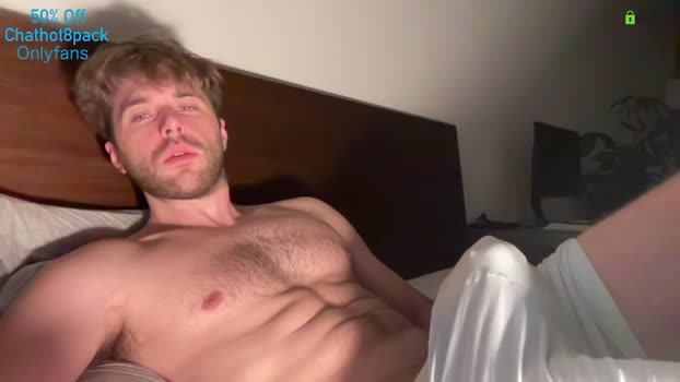 hot8pack01 22-11-2025 video kissing