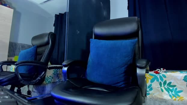 dcollins_ 26-11-2025 video Topless