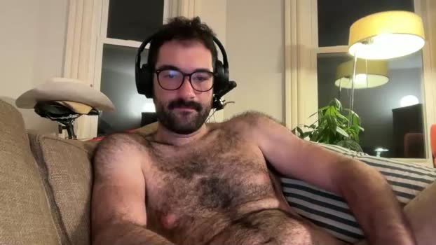 tallnhairydude<