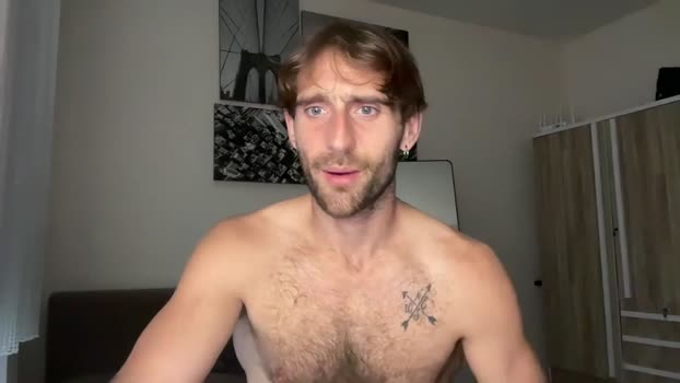 lukegunn22 28-11-2025 video Topless