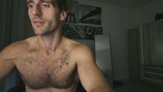 lukegunn22 28-11-2025 video sexymale