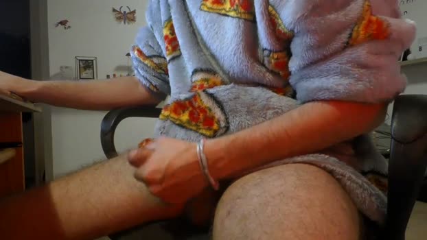 toohugeandstonedxoxo 01-12-2025 video prettyface