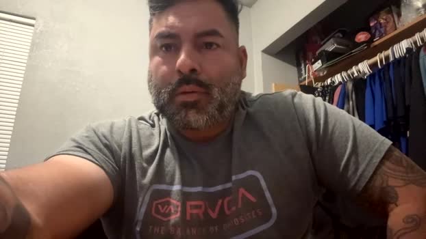 suavecito67 05-12-2025 video sexymale