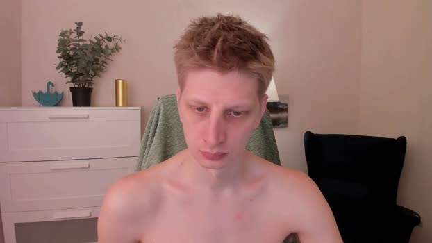 slim_andy 06-12-2025 video kissing