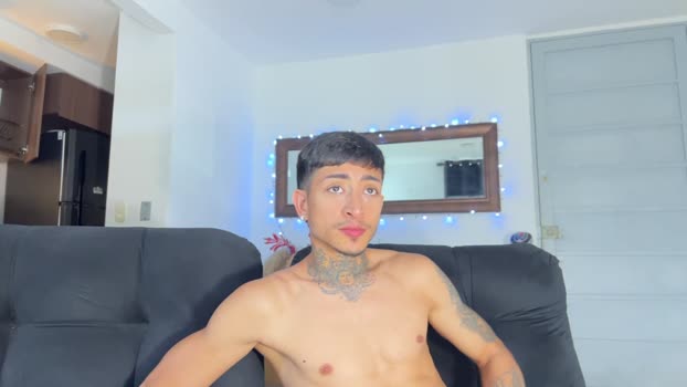 tattoguys_cums 05-12-2025 video horny