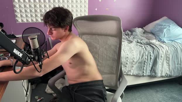 bluskyzz 11-12-2025 video nasty