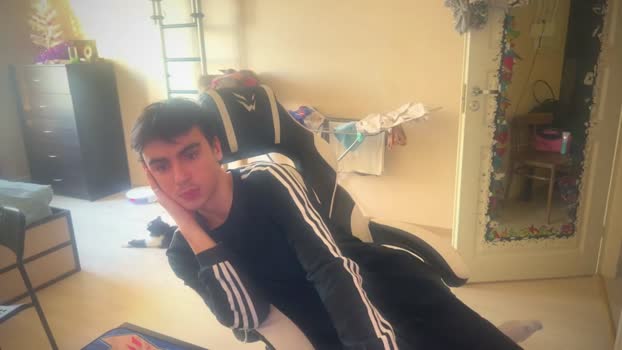 stralght_twinks 12-12-2025 video nude