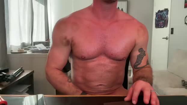 batman25326 12-12-2025 video kiss