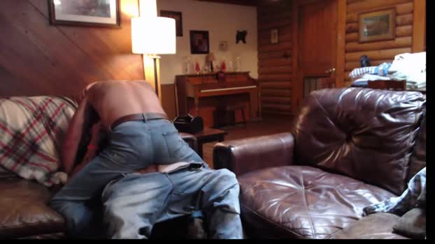 hardworkertn 12-12-2025 video suckcock