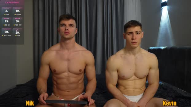 nik_sharp 12-12-2025 video Show