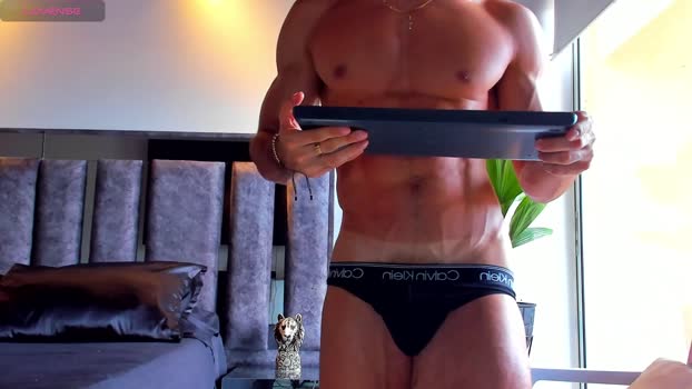 santin_seans 14-12-2025 video fingers