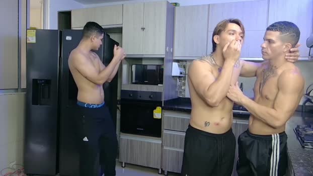 boysgang_sex 16-12-2025 video bigtoys