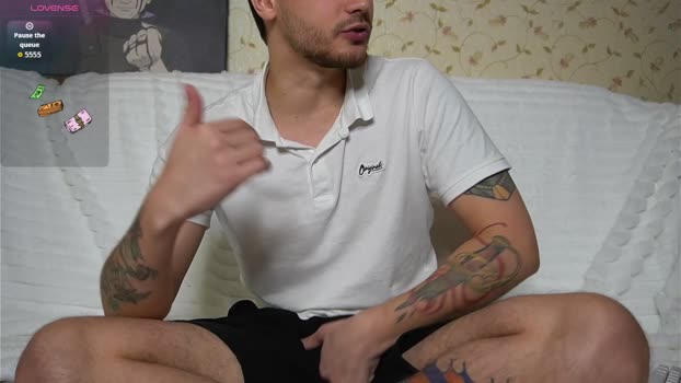 johnstoneisland 18-12-2025 video gay