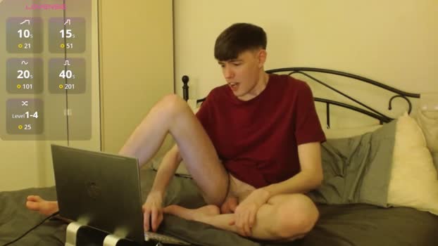 heyitsyourboy 20-12-2025 video kiss