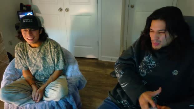 apachewithawebcam 20-12-2025 video toy