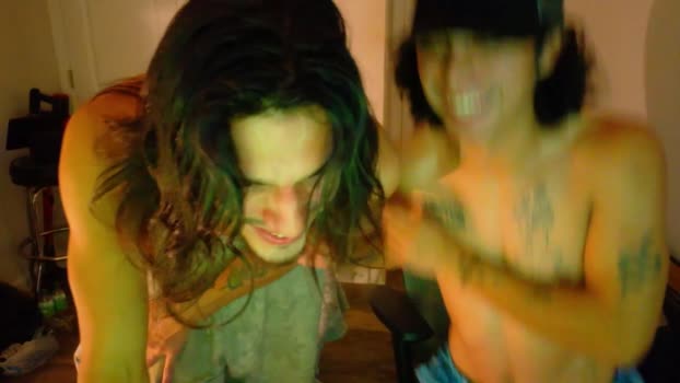 apachewithawebcam 21-12-2025 video horny