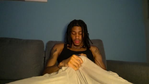 blackbulltitus 23-12-2025 video sweet