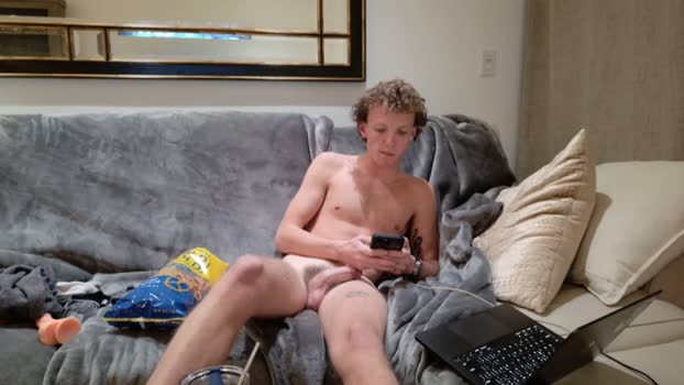 boyyhb 23-12-2025 video kiss