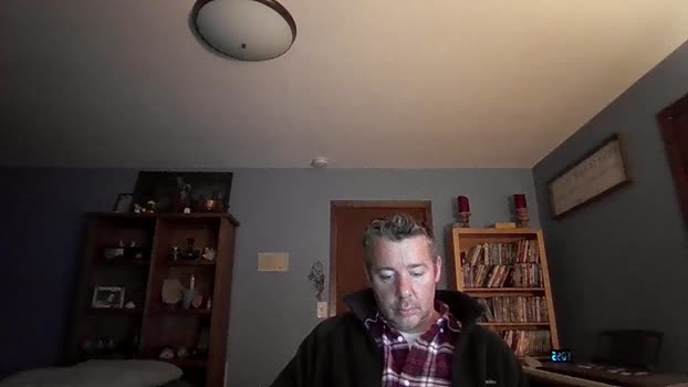 chrisw8121 22-12-2025 video analtoy