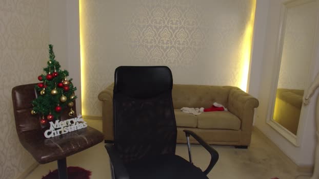 maxkaiden 22-12-2025 video sexyfeet