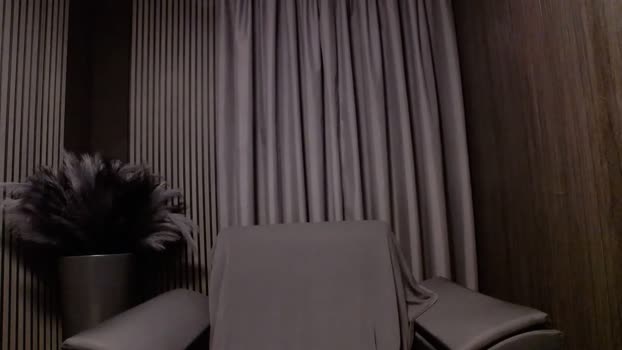 antoniovalentinidiamond 23-12-2025 video fingering