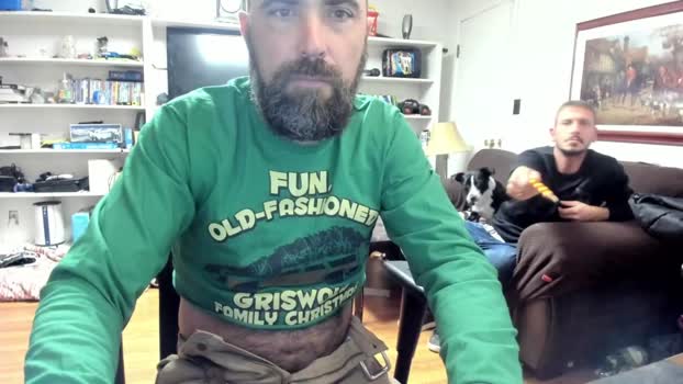 hardworkertn 24-12-2025 video fingers