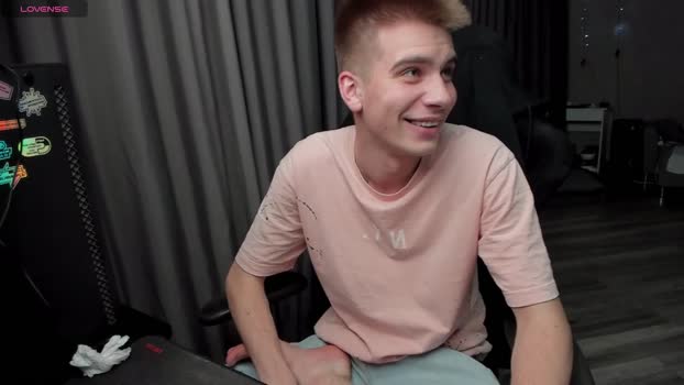 martin_xxxl 29-12-2025 video suckcock