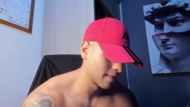 nicolasmuscle 30-12-2025 video fuckface